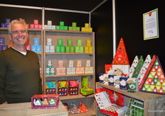 Frank Jansen bij de English Tea Shop: “Advent is echt groeiende, dat verkopen we elk jaar meer.”