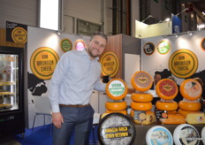 Bij Van Breukelen Kaas: Martijn van Breukelen. Met het USDA Organic-logo wilden ze de aandacht trekken van Amerikaanse bezoekers. "We zouden graag naar de Verenigde Staten willen met onze bio-producten."