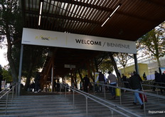 De start van de vierde beursdag (dinsdag).