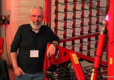 Stephan Mencke zelfstandig vertegenwoordiger van Zonna landbouwwerktuigen: "Ik ga voor stabiele en stevige machines."