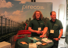 Links Job Simmes naast Weimar de Ridder van Pireco constateren groeiende afzet