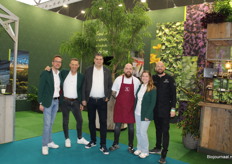 De mannen en dame Niek, Egon, Bart, Gunter, Cindy en Eric van Koppert Cress.