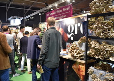 Bij Gro Mushrooms was het zoo druk, mooi om te zien al zie zwammen