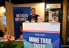 Riverside met Donny Wolff maken bars voor tussendoor