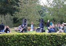 Heel de dag was er akoestische live muziek te horen