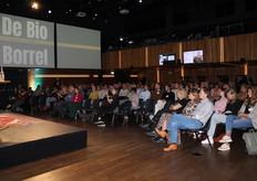 De BioBorrelXL kon rekenen op een volle zaal