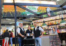 Dominique, Alba en Diego van La Venta, Spaanse wijnen, met duidelijke aandacht voor biologisch en herkomst