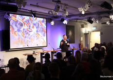 Harro Bouwmeester geeft uitleg over wat dat precies is, het microbioom, en welke effecten dat heeft op de mens