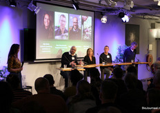 Gjalt Jan Feersma Hoekstra legt uit wat telers, zowel conventioneel als bio, nu al kunnen doen om een veelzijdiger microbioom te kweken in de bodem