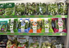 Ook zij bieden diverse soorten sla aan, deels ook in bio