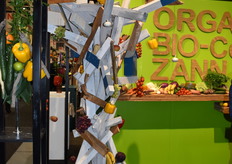 Kunstwerk bij bio-center Zann