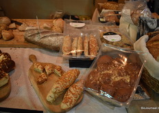 Nieuw: Brioche breekbrood met kaas en broodstengels met kaas van De Trog