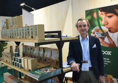 Dominic Flament van Biobox, dat sinds 2002 een breed assortiment van biologische kruiden, thee en specerijen belevert