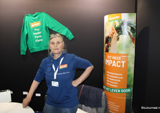 Joke Doorschodt van Stichting Demeter boert nooit alleen, maar staat wel even alleen in de stand.