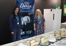 Yayden en Carla de Bruijckere van Damse Kaasmakerij met hun brede assortiment aan koeien-, geiten- en schapenkazen.