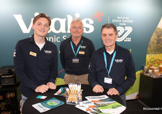 Mels Bakker, Fokka Hoeksma en John Schuurman van Vitalis zetten graag hun pompoenzaden in de schijnwerpers.