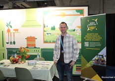 Pim van Boeren Perspectief. Zij hebben door heel Nederland knooppunten waar boeren voor advies terechtkunnen.