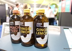 De twee gezonde varianten kombucha van Jarr.