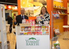 "Bij Yummy Earth beweren ze dat je niet dik wordt van hun snoep. "Wij willen ook graag een plekje veroveren in de Nederlandse winkels."
