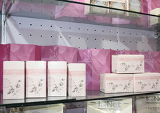 En thee op basis van rozenblaadjes.