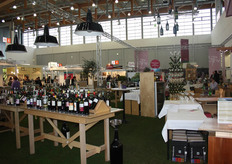 Een plein met een verzameling van de nieuwste bio-wijnen.