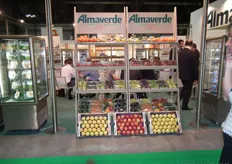 Ook een ruim aanbod aan agf van Almaverde Bio. Bij dit samenwerkingsverband zijn inmiddels twaalf bedrijven aangesloten.