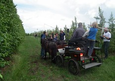 Halverwege de middag was het tijd voor ringsteken.