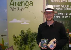 Bastiaan Bais van Amigos International met de Masarang Organic Arenga Palm Sugar
