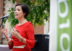 Burgemeester Hilde Claes heet de Bioweek welkom in Hasselt. Foto: BioForum - Esmeralda Borgo