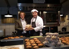Jochem Keune met de bakker in de stand van Le Perron.