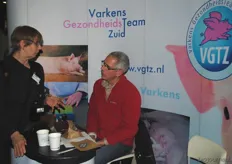 Piet Dirven van de VGTZ in gesprek.