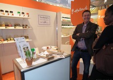 Philip Bouvy kon de bezoekers alles vertellen over de koekjes van Verduijn's Fine Biscuits.