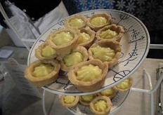 Kleine lemoncurd-taartjes.