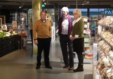 De vader en moeder van winkelier Mathijs Vermeulen: links Marcel Vermeulen en rechts moeder Anneke.