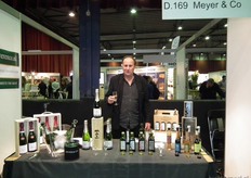 "Robert Meyer van Meyer & Co geeft aan dat het bio-aanbod in zijn assortiment steeds verder uitbreidt. "Daarom moet ik hier gewoon staan. Ik wil de vakhandel meer bereiken."