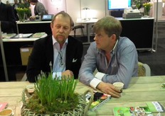 Poppe Braam van DO IT aan tafel bij Biojournaal in gesprek met Erik Jan van den Brink van Udea.