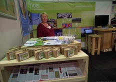 Marry van den Top vertelde dat bioKennis dit jaar meer zal gaan knallen. Voorafgaand aan de BioVak werd al bekend dat het Vlaams en Nederlands bio-onderzoek voortaan gebundeld zal worden op bioKennis.org