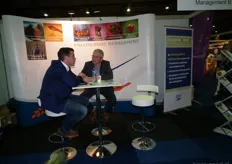 Marcel Tijthuis van Precon Food Management in gesprek met Mark Zegers. Precon Food Management helpt bij het prioriteren van de integriteitsrisico's in de sector.