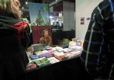 Grote verscheidenheid aan bio-gerelateerde boeken bij Uitgeverij Jan van Arkel.