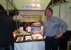 Tiemen Kuipers van Greydanus. Bij die stand konden bezoekers proeven van de maaltijdsalades van het Landschap van Smaken.