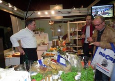 Ook werd er de hele dag door voor de bezoekers gekookt.