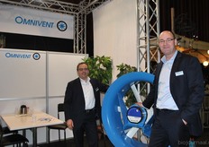 Fred Schra met Peter Maljaars van Omnivent techniek.