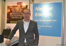 Ook dit jaar was er weer een kringloopplein met 6 bedrijven dit jaar. Op de foto René Kuizinga, energieadviseur van de Provincie Overijssel