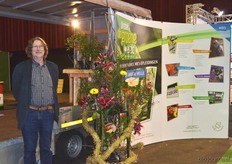 Cobs Hans bij de groene kar van de Groene Welle