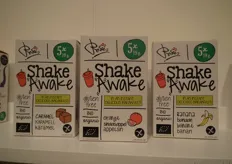 De dames presenteerden deze nieuwe Shake Awake: 'in an instant delicious breakfast'.