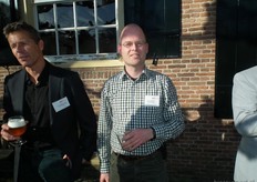 Ynze Strienstra, Skal-certificeerder.