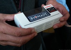 Van het vervolg van de rondleiding mochten helaas geen foto's gemaakt worden. De deelnemers kregen in het vervolg van de rondleiding nog toelichting op het fermentatieproces en kregen te zien hoe de flessen afgevuld en bestickerd worden. Puck Kerkhoven, één van de deelnemers aan de Bionade Experience, nam dit miniatuur Bionade-treintje mee als souvenir voor haar zoon.