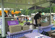 In de Purple Picknick-wagen werden diverse kookdemonstraties gegeven.