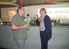 Piet van IJzendoorn (Zonnehoeve) in gesprek met Michiel Rietveld, oprichter en docent Centrum Kraaybeekerhof.