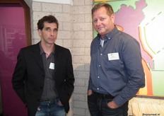 Jan Jaap Jantjes (voorzitter Biohuis) en Douwe Monsma (penningmeester Biohuis).